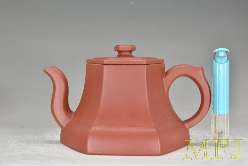 1980年代早期紫砂一廠作品 --- 紅泥六華春(荊溪王制)