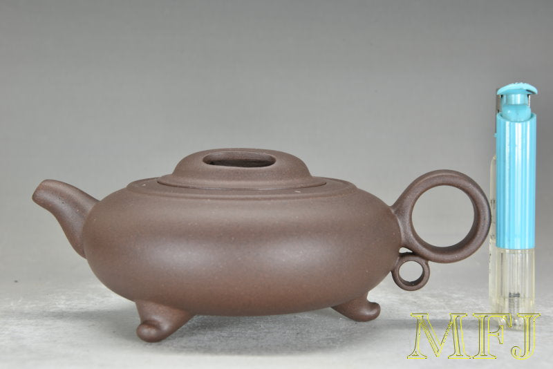 1980年代早期紫砂一廠作品 --- 紫泥(甲子泥)石圓(周蘭芳)