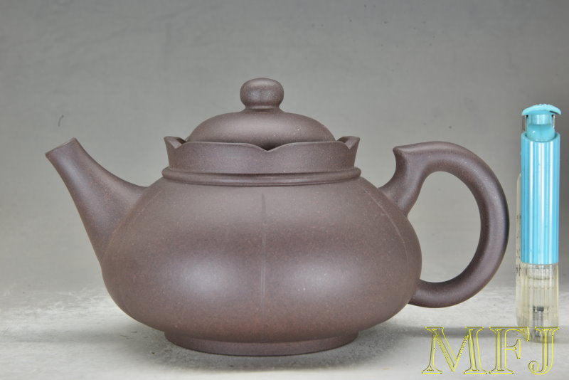 1980年代早期紫砂一廠作品 --- 紫泥(甲子泥)石榴花(陳順仙)